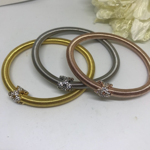 3 Color Wire Bracelet w Crystal Bow Detail  [JW-4] - Picture 7 of 8